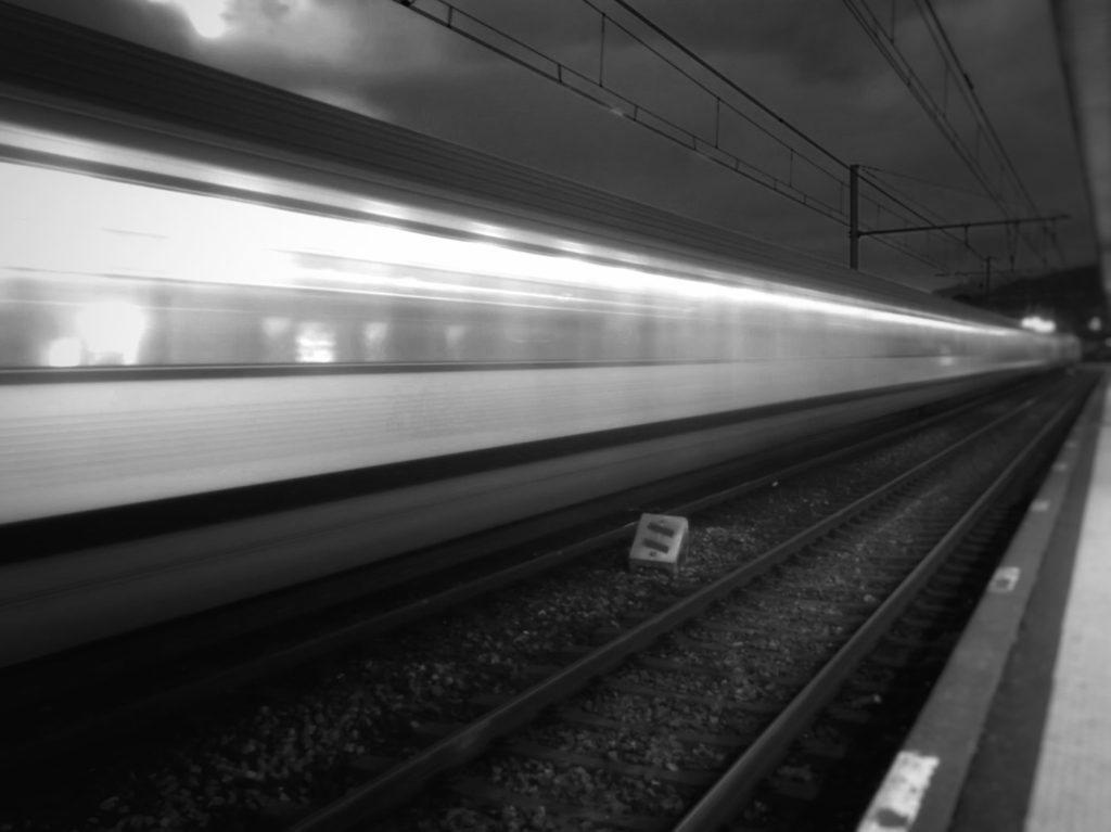 Projet 365 - TGV en gare d'Aix les Bains