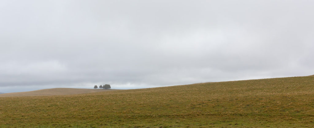 Randonnée en Aubrac - Paysage minimaliste Aubrac