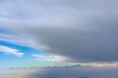 Chaine des Alpes depuis l'avion - iPhone XS Max - ISO 16 - f/2,4 - 1/1100 s