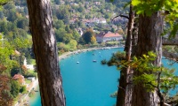 Talloires depuis le roc de Chère- Canon EOS 5D Mark III - EF 50 mm f/1,4 USM - ISO 800 - f/7,1 - 1/1250 s