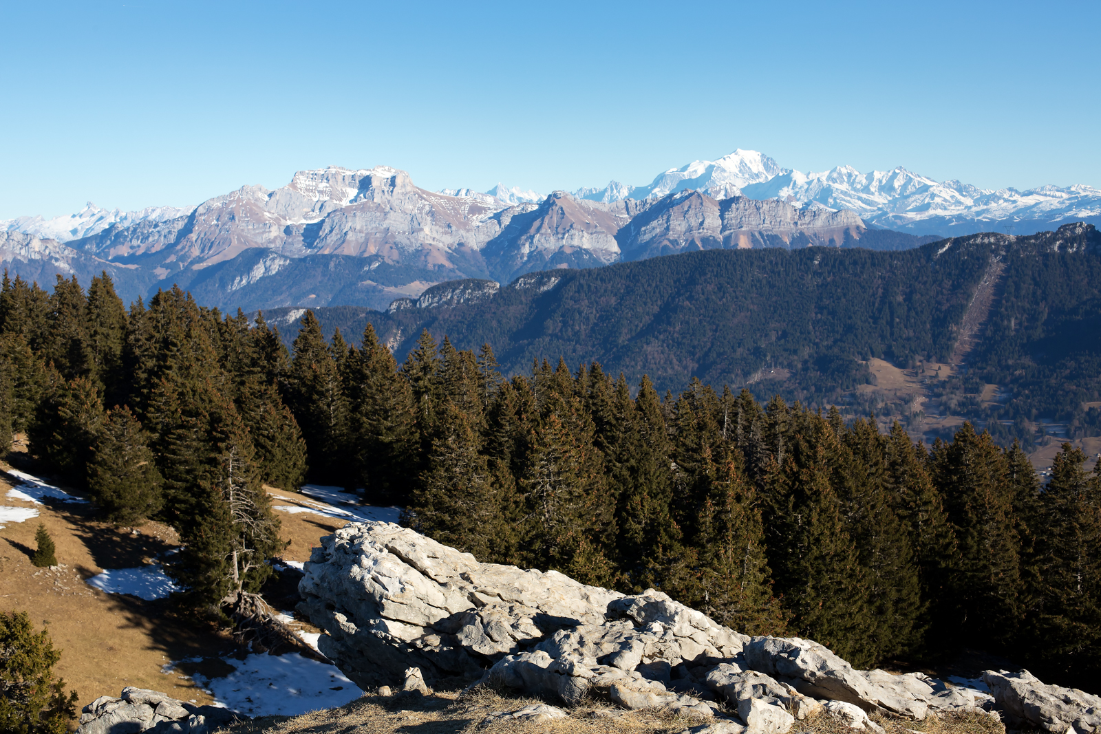 Photo de la chaine du Mont-Blanc