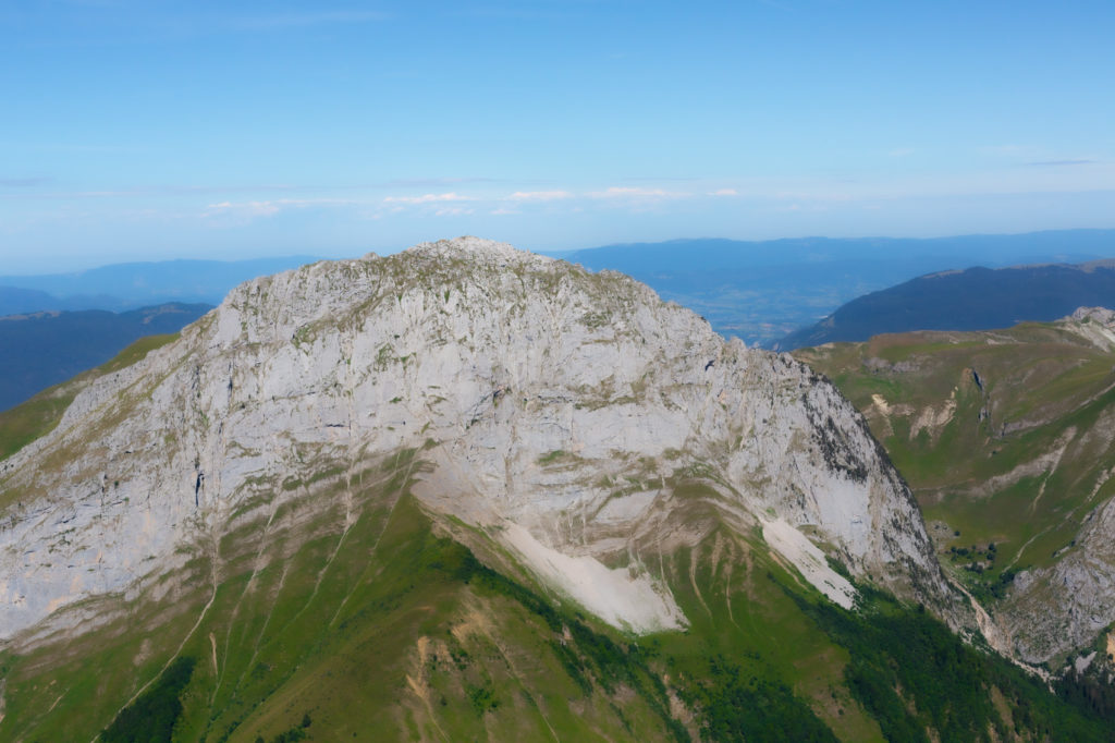 Le Trélod depuis le sommet de l'Arcalod