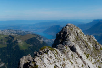 Le lac d'Annecy depuis l'Arcalod