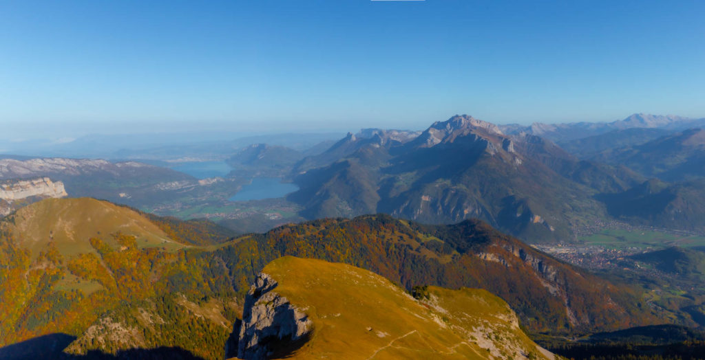 Panoramique du lac d'Annecy depuis la Sambuy