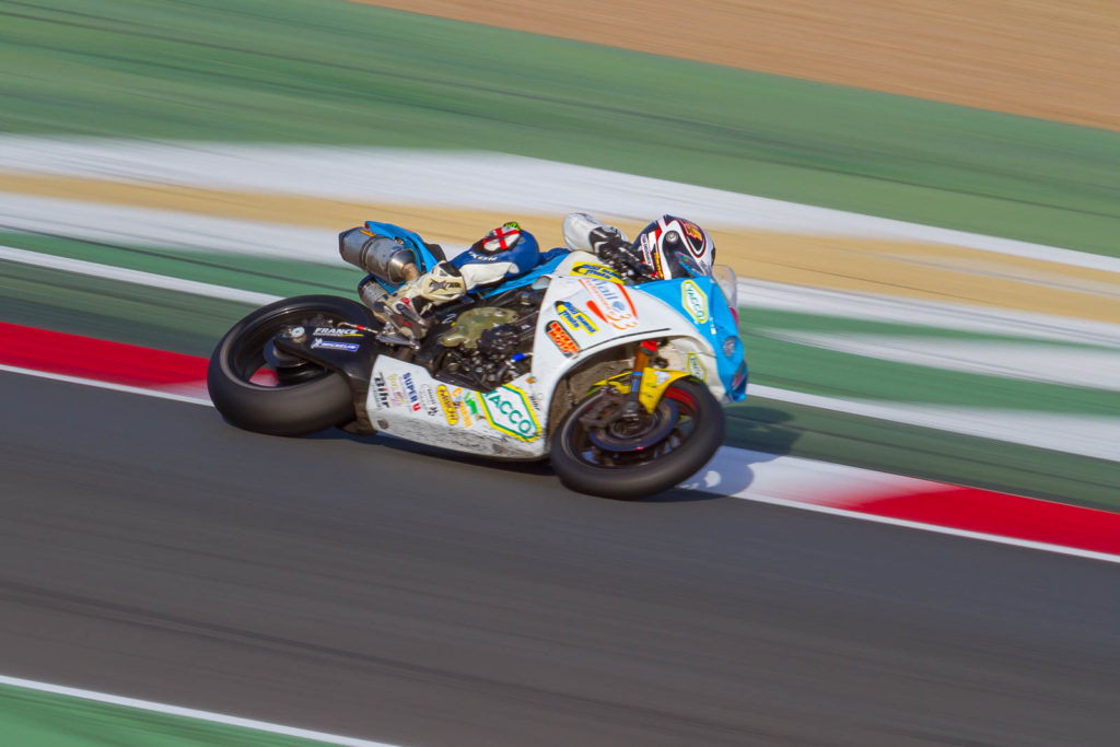 Projet 52 - Moto sur le circuit de Nevers Magny-Cours