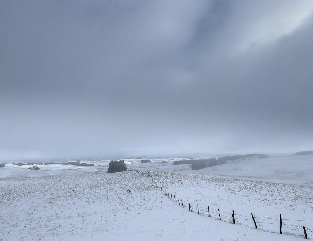 Paysage d'hiver au coeur des monts d'Aubrac